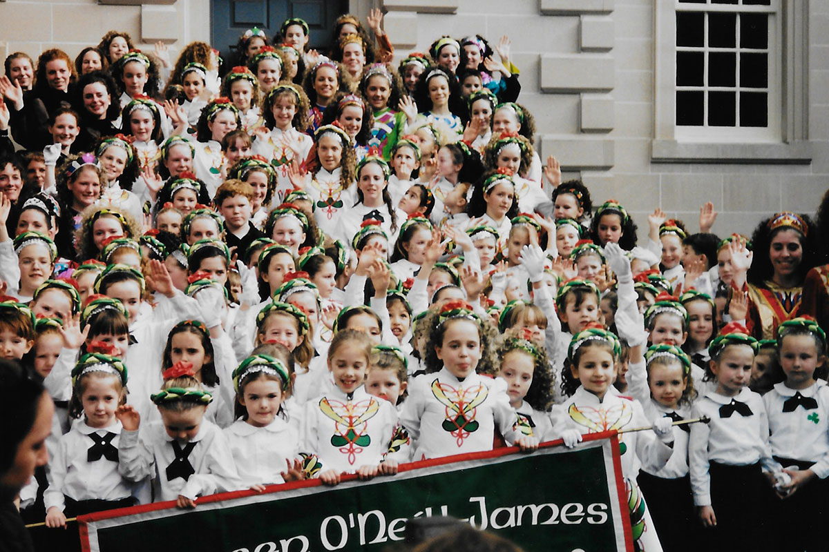 Irish dancing clearance skirts ireland